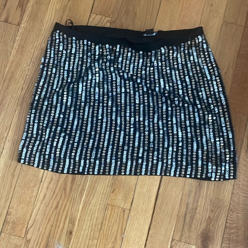 Theory gold silver sequins black mini skirt size 10